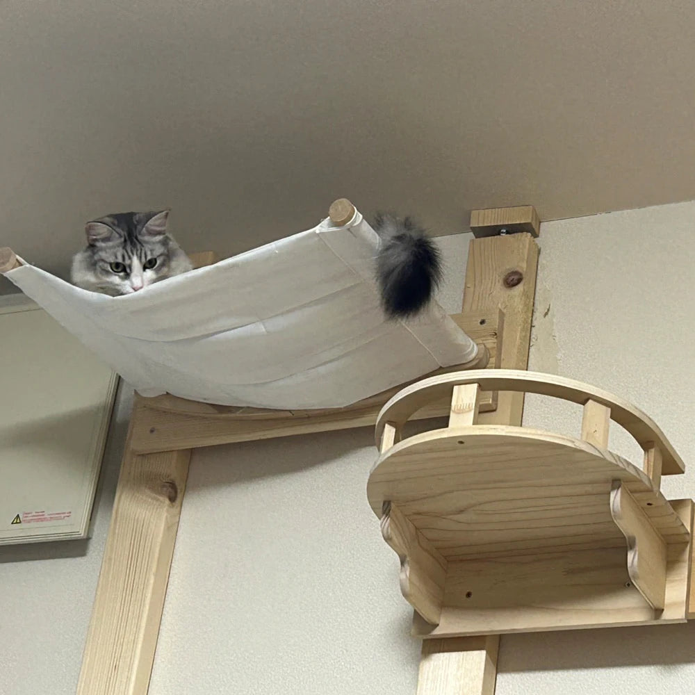 Arbre à Chat Mural Suspendu™ - Ronron-Toudou