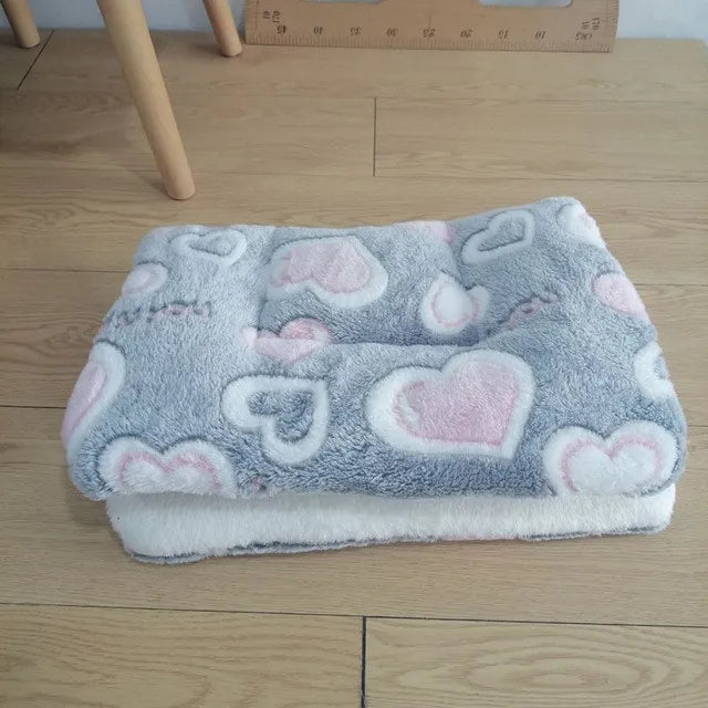 coussin-pour-chat-tapistoudou-coeur
