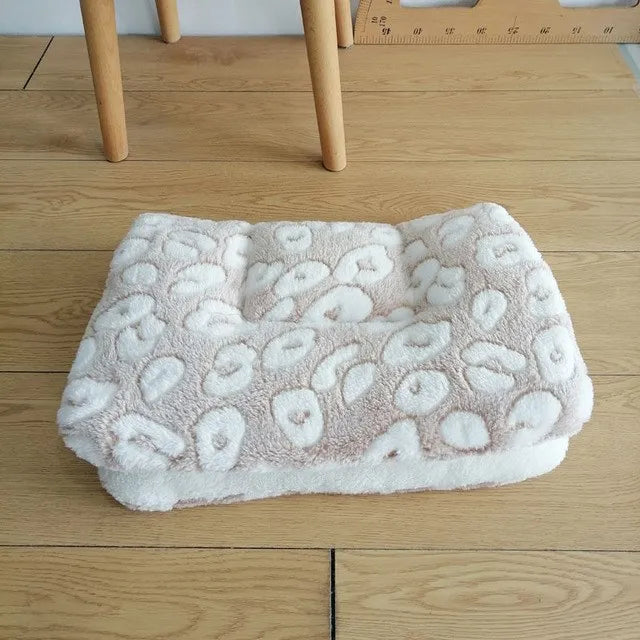 coussin-pour-chat-tapistoudou-marron-clair
