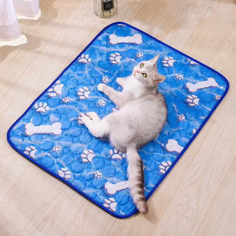 tapis-rafraichissant-chat-blue-confortable