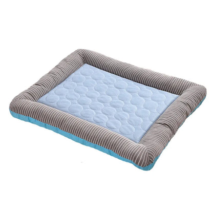 tapis-rafraichissant-chat-blue