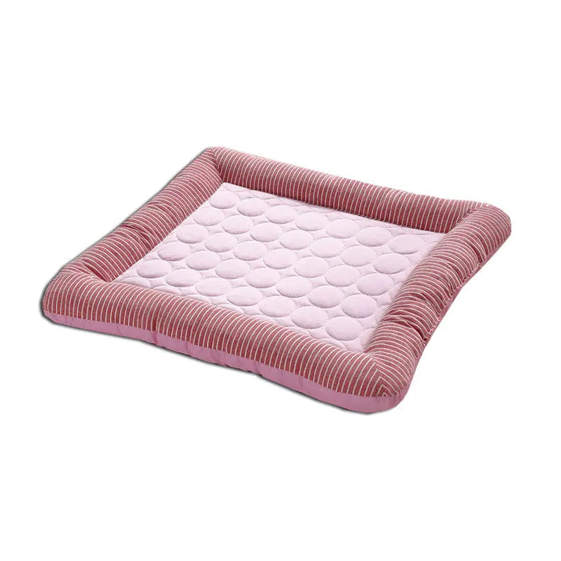 tapis-rafraichissant-chat-rose